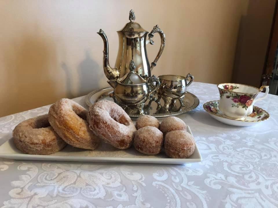 Baker Shore Bed And Breakfast サマーサイド エクステリア 写真