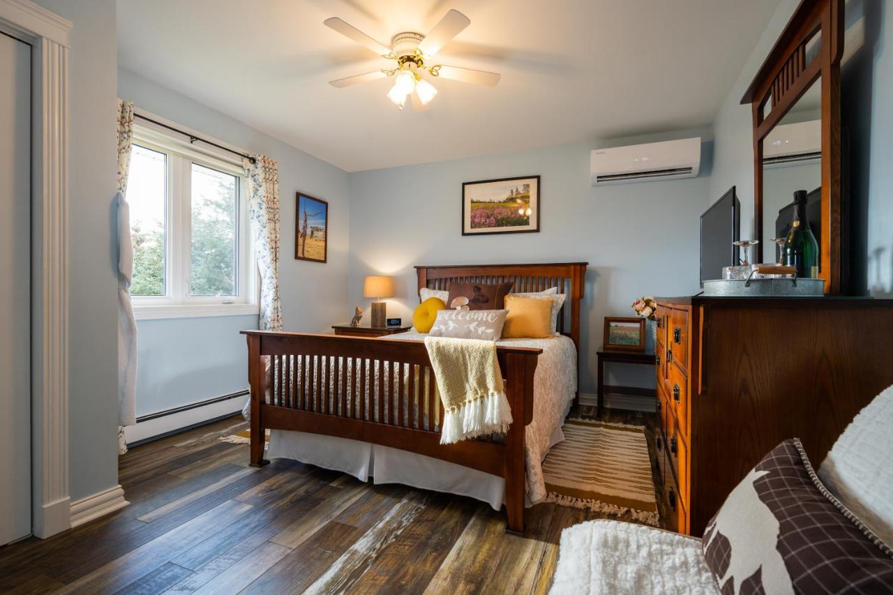 Baker Shore Bed And Breakfast サマーサイド エクステリア 写真