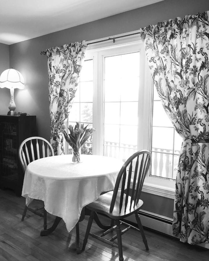 Baker Shore Bed And Breakfast サマーサイド エクステリア 写真